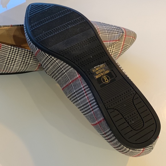 2 pairs of flats - size 8 - Picture 4 of 10